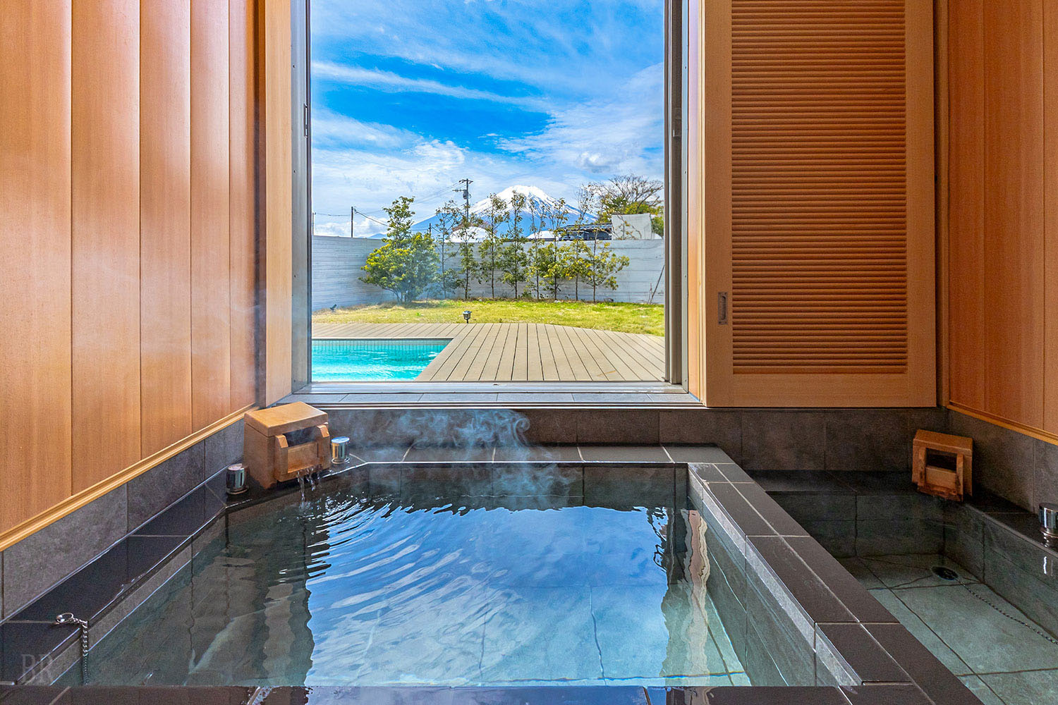 KANOA THE VILLAS～富士山中湖私人別墅內的客房溫泉